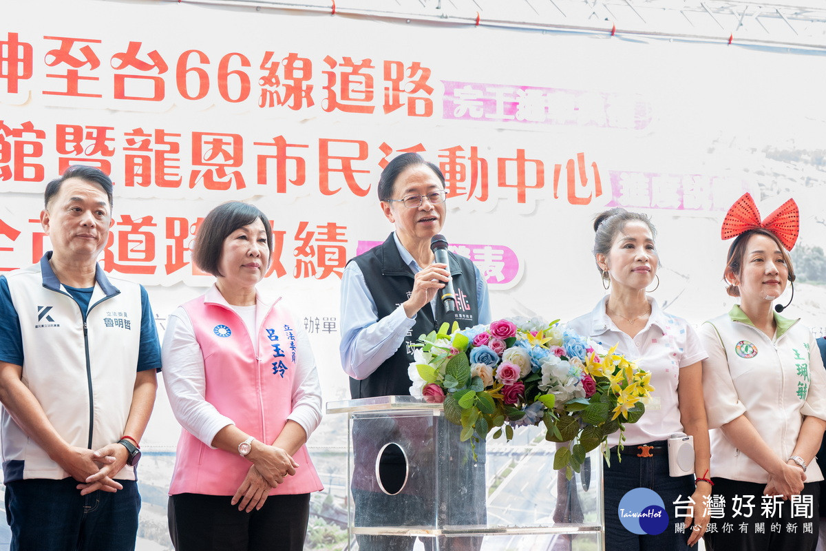 桃園市長張善政致詞。<br />