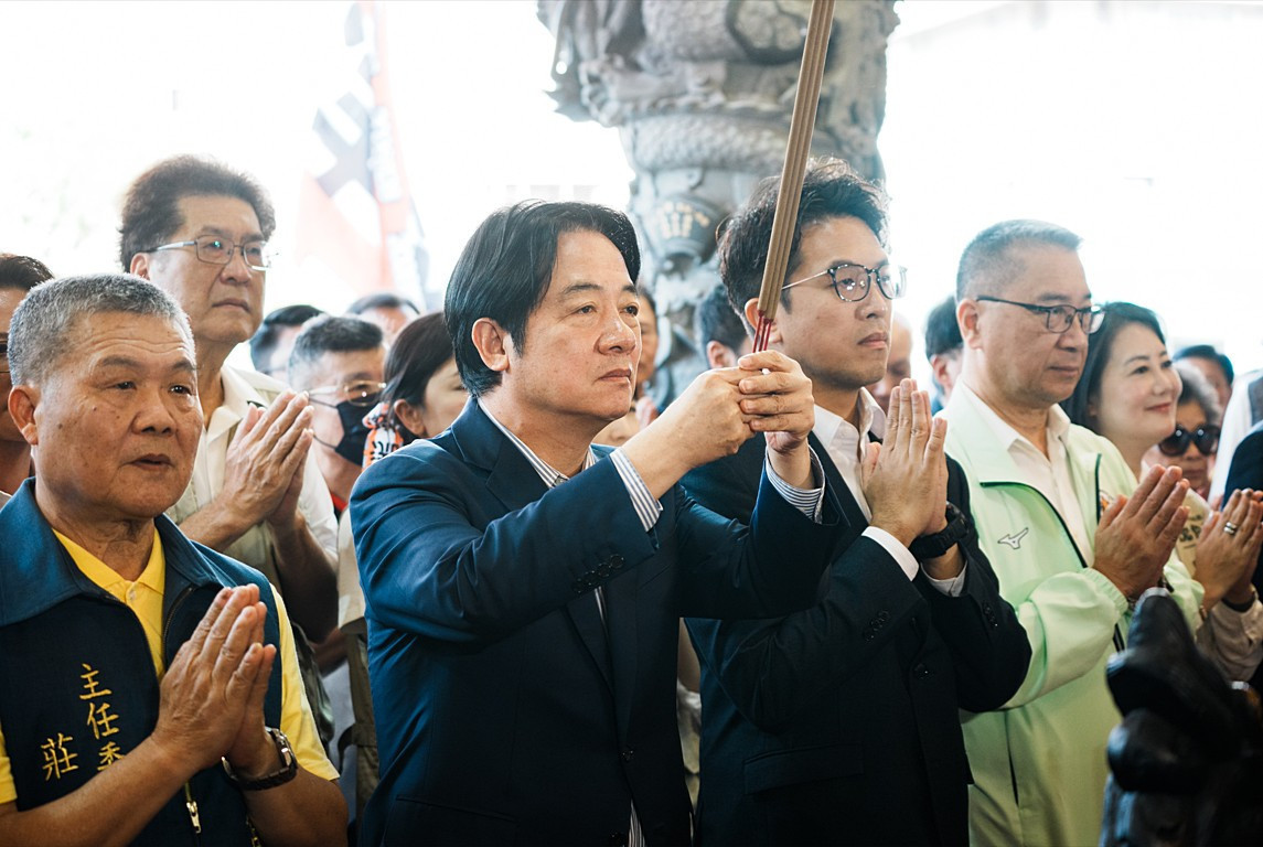 赴天母三玉宮參香祈福　賴清德：防外來勢力介入，讓台選舉能選出好人選