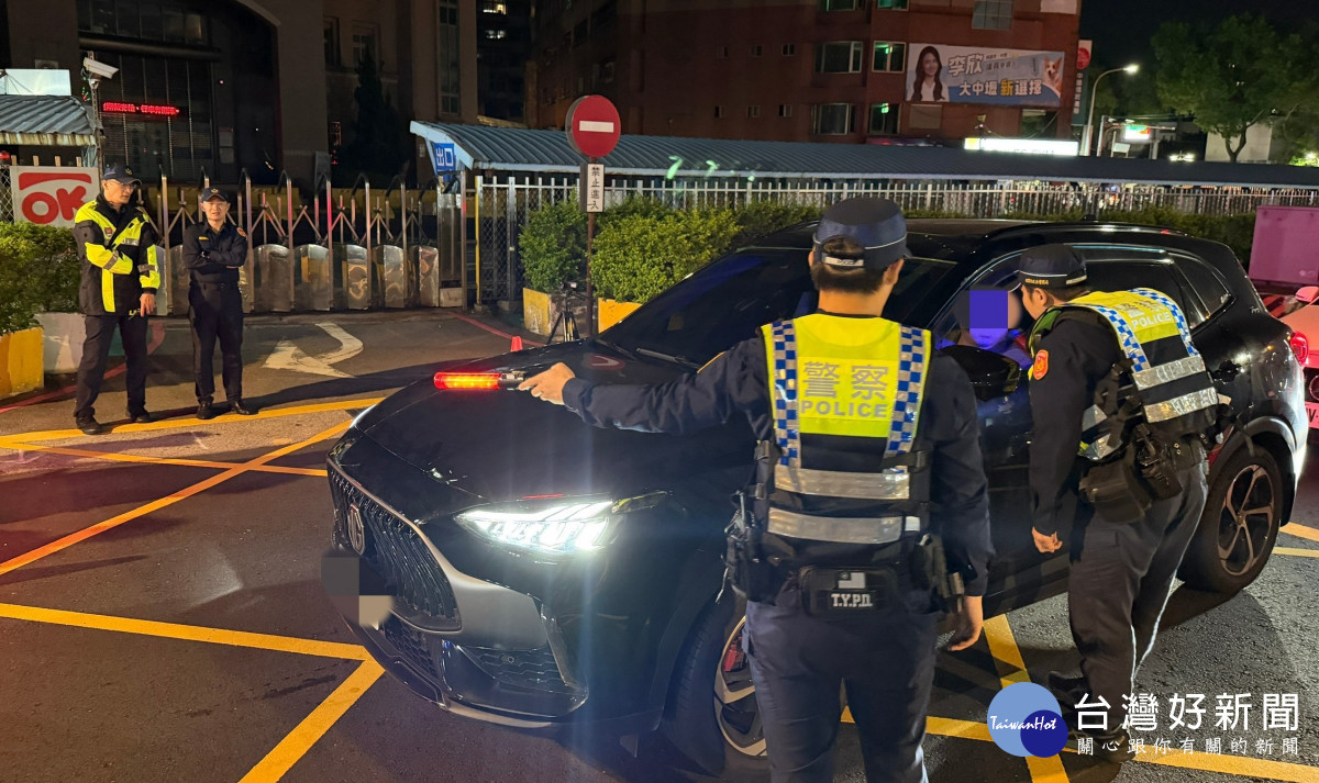 桃市警局中壢分局執行「1030全市取締酒後駕車、施用毒品後駕車、防制危險駕車與噪音車輛」勤務。<br />
<br />