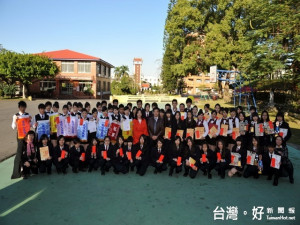 明台高中風景美。林重鎣攝