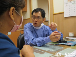 臺中慈濟醫院大腸直腸外科主任邱建銘