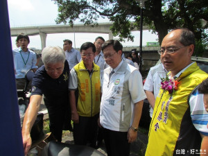 蘆竹污水下水管線修復，市長鄭文燦視察指出 桃園北區進度超過預期