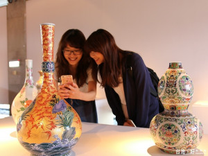 「硘味鶯歌城」陶瓷特展，剩下最後10天免費參觀。（圖／記者黃村杉攝）