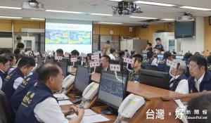 尼伯特颱風為南部、東部帶來強降雨，雲林縣政府不敢掉以輕心，災害應變中心嚴陣以待。（記者陳昭宗拍攝）
