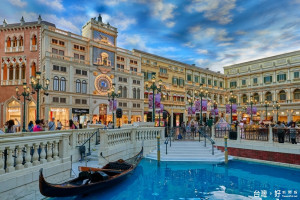 七、八月為旅行旺季，旅展更是眾多遊客不容錯過的盛宴。（圖／喜鴻旅行社提供）