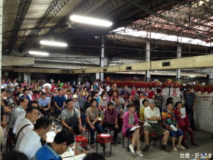 建國市場遷到新市場後市府應妥善處理周邊攤販安置問題
