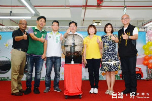 桃園市長鄭文燦出席，中壢區銀河廣場地下停車場、延平立體停車場、坤慶地下停車場活化再造啟用典禮。
