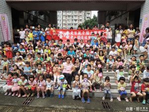 水噹噹關懷協會辦夏日親子黏土同樂會