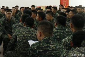 針對82年次前役男是否入營問題，國防部表示仍在規劃中。（圖／翻攝自國防部發言人臉書專頁）
