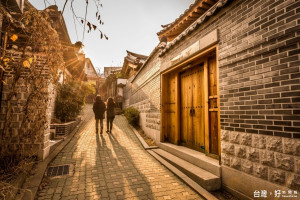 近年來，台人赴韓旅遊比例增高，韓國旅遊相關產品成為旅展中熱門產品之一。（圖／喜鴻假期提供）