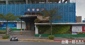 台北市萬華火車站驚傳有乘客落軌的意外。