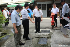 重慶路人行道整容 打造友善休閒步道