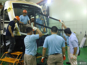 淡海輕軌推動國車國造，技術深耕是軌道車輛達成國產化的重要關鍵。（圖／捷運工程局提供）