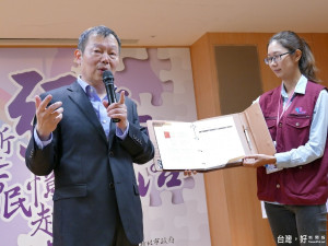 衛生局長林奇宏表示，將在偏鄉試辦「失智友善社區」。（圖／記者黃村杉攝）