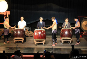 ▲高雄市長陳菊24日出席余登發、余陳月瑛紀念音樂會，緬懷追思兩位民主先驅。（圖／記者潘姿瑛攝）