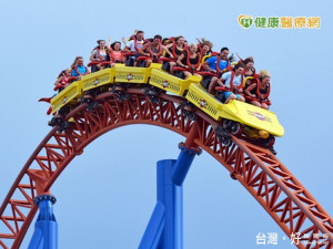 坐雲霄飛車　有助腎結石排出