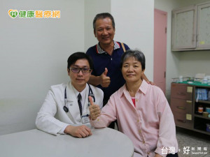 眼花臉垂竟因胸腺瘤　達文西手術精準治療