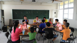 三家兒保布袋戲營 掌中乾坤妙無窮