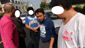 眼尖休假隊長查獲自動送上門白目毒蟲