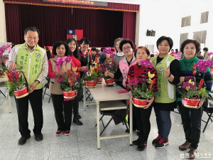 邱素貞義淵