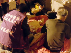 寒流來襲各地急凍，人安基金會展開防寒機制