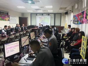 太平警方開會請地方人士提不合理交通工程。（圖／林重鎣攝）