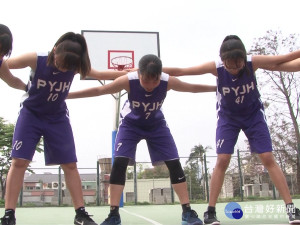 全國國中籃球乙級聯賽 培英國中女籃奪冠