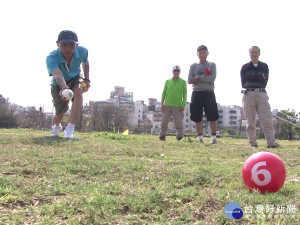 簡單擊球樂趣 高智爾球新興運動