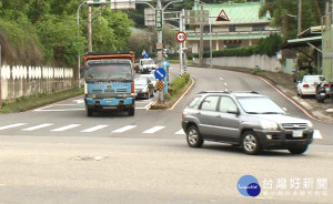 調撥剩一車道往市區 里長憂行車安全