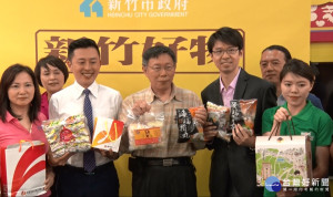 合推伴手禮 林智堅.柯P聯手炒米粉