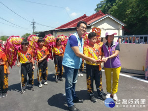 霧峰萬豐馬路拓寬，上午通車。林重鎣攝