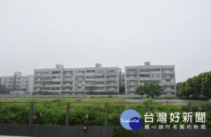 八德區瑞祥段閒置國宅用地活化作停車場使用。