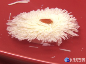 極致豆腐刀工 光復餐飲學以致用