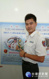 「哲哲」稱奇 智勇雙「全」 106年全國十大救護技術員獲表揚
