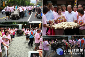 巨大檜木進駐羅東藝穗節創意工坊。（圖／記者陳木隆攝）