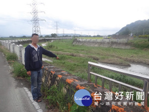洪嫌到案後坦承犯案，亦表示破壞保險箱取得財物後，隨意將保險箱丟入河川內。（記者陳昭宗拍攝）