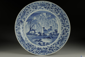 故宮南院從日本借展「青花柳葉鳥紋盤」盤體脫落，通報日本大阪市立東洋陶瓷美術館檢修