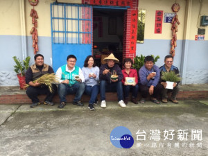 台中市甲安埔地區青年，組成道卡斯工作會，發起搶救外埔秘境，讓

在地人有工作、保護優美環境，推動綠色旅行概念。（記者陳榮昌攝

）