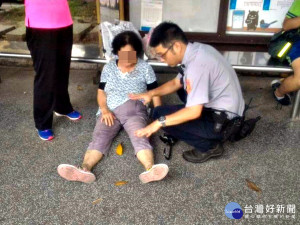 老婦天熱中暑  蘆竹警員即時救援