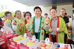 行銷水蜜桃