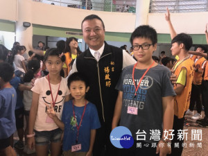 大甲區楊啟邦，行政經驗豐富，熱心公益，事蹟深受各界肯定，被林

派人士推薦參選下屆台中市議員人選。（記者陳榮昌攝）