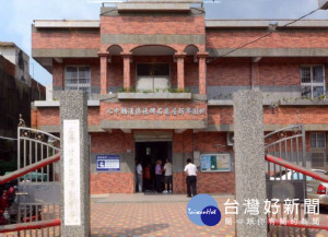 桃園市長鄭文燦會勘「石牌社區活動中心擴建工程」。