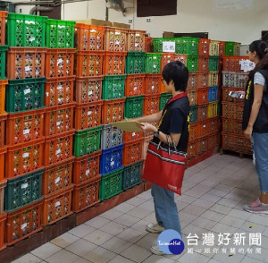 政院農委會公布全台灣蛋雞場芬普尼殘留檢驗報告，截至25日下午17時止，已送驗計1451件並全數檢驗完畢，不合格計44件，不合格率約3%。（圖／嘉義市衛生局）