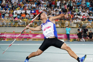 鄭兆村就在世大運中投擲出91.36公尺奪下金牌，刷新亞洲紀錄