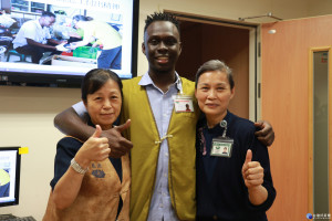 臺中慈濟醫院實習的布吉納法索留學生「伊思樂」，經過兩個月暑期實習， 不只學習維修醫療設備的技術，也認識慈濟的環保與人文，表示要將豐富收穫帶回家鄉。