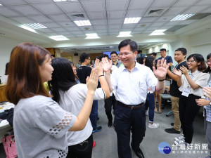 中市大專青年研習營　傾聽學子銀髮政策建言