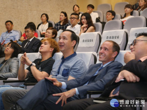 市長朱立倫10日出席「青年邁向新經濟新創高峰論壇」。（圖／記者黃村杉攝）
