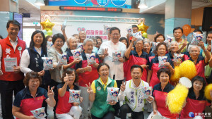 鄭市長表示，疫苗注射就有健康保障，「打疫苗顧健康」，請市民踴躍接種流感疫苗。