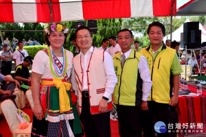 彰化縣原住民族文化節活動，左起為縣議員陳榮妹、彰化縣長魏明谷、縣議員賴岸璋、彰化市市民代表白慶城。