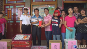 關懷弱勢　蘆洲健康營造協會送愛到彰化